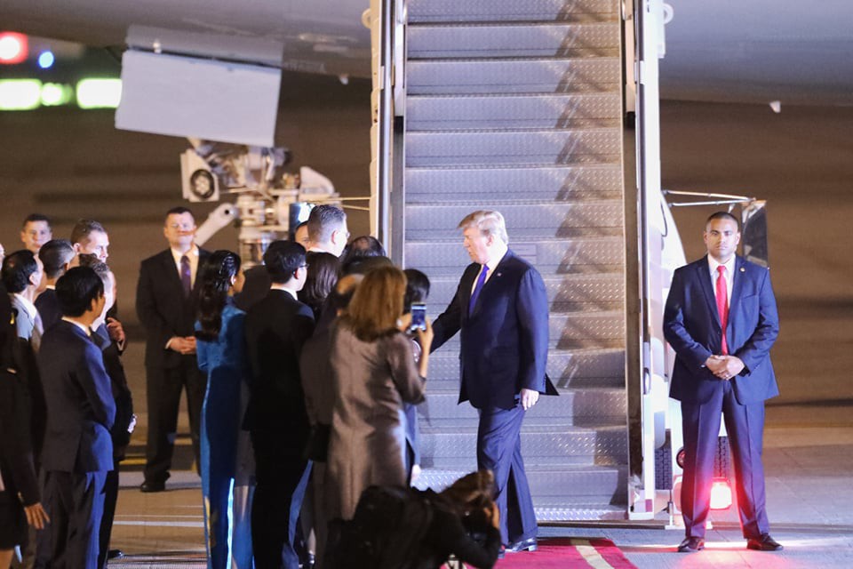Tổng thống Mỹ Donald Trump đến Hà Nội - Ảnh 3.