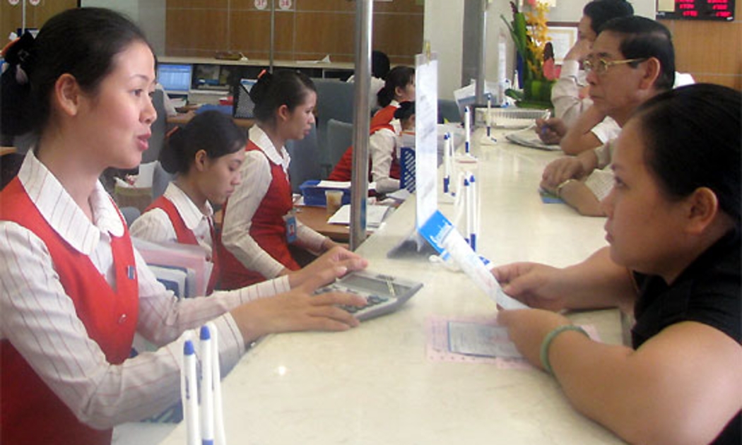 Phản đối của các tổ chức tài chính về Thông tư 13 là điều dễ hiểu vì những quy định chặt chẽ sẽ làm tăng chi phí cũng như hạn chế hoạt động của họ.