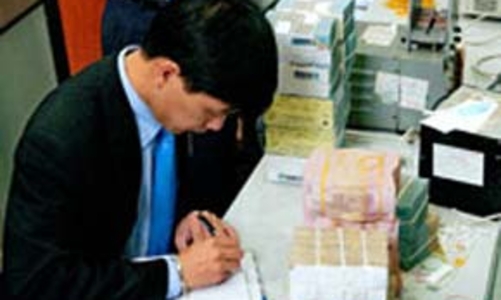 Khủng hoảng nhân sự ngân hàng