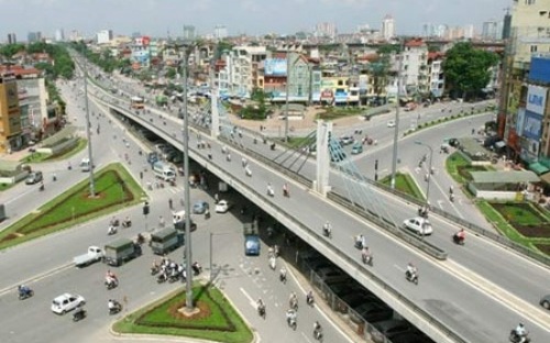 Dự án đường trên cao vành đai 2 có điểm đầu là cầu Vĩnh Tuy, điểm cuối nối với nút giao tại Ngã Tư Sở.<br>