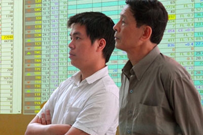 15%, 20% chỉ qua 3 phiên. Chỉ mới tuần trước thôi mấy ai “dám” nghĩ tới khả năng có được khả năng sinh lời hấp dẫn như vậy.