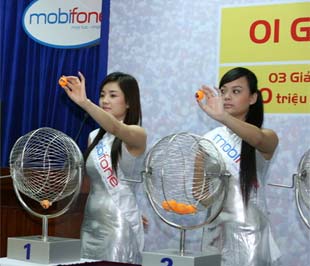 Lễ bốc thăm trúng thưởng của MobiFone.