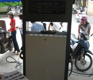 Thông qua đường dây nóng, Sở Khoa học Công nghệ sẽ lập tức cử thanh tra đến địa điểm để xác minh thông tin và xử lý tại chỗ nếu phát hiện vi phạm.