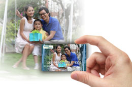 Hình ảnh của gia đình có thể được đưa lên thẻ ATM.
