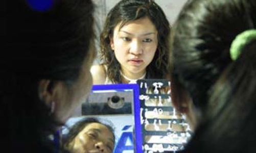 Ba điểm kém và ba việc cần