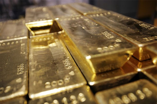 Tuần này, giá vàng thế giới tăng 1,7%, thấp hơn mức tăng 2% của giá vàng trong nước. Đây đã là tuần tăng giá thứ 8 của vàng giao ngay - Ảnh: Getty.