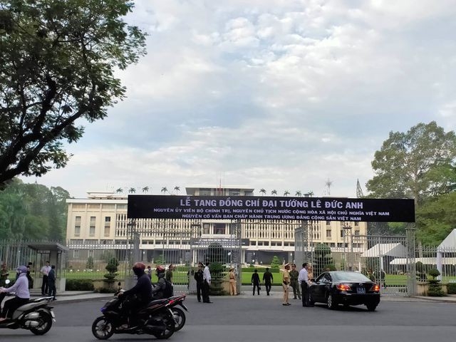 Lễ viếng nguyên Chủ tịch nước Lê Đức Anh - Ảnh 14.