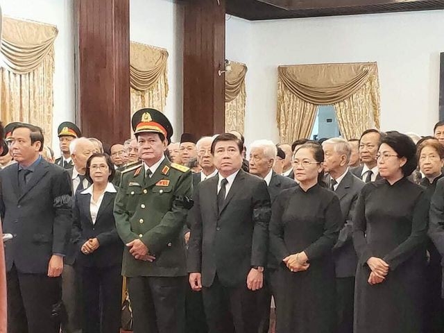 Lễ viếng nguyên Chủ tịch nước Lê Đức Anh - Ảnh 11.