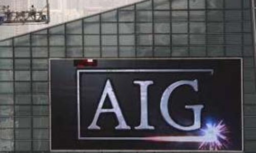 FED bất ngờ tiếp quản AIG