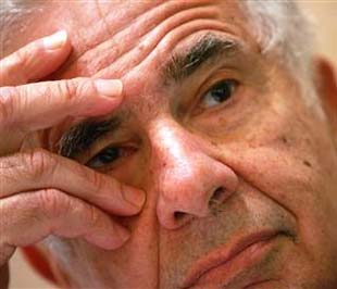 Tỷ phú Carl Icahn của Mỹ đang chọn các lĩnh vực giải trí để đầu tư ở thời điểm này. Trước đó, ông đã nắm giữ cổ phần trong nhiều doanh nghiệp thuộc nhiều lĩnh vực như công nghệ sinh học, kim loại, thời trang…