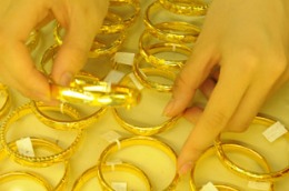 Tháng 11 là tháng chứng kiến diễn biến sôi động của thị trường vàng.