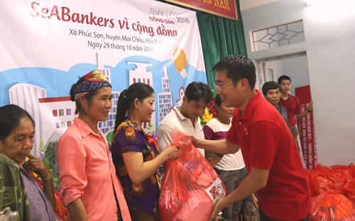 Rất nhiều chi nhánh của SeABank cũng đã tổ chức rất nhiều chương trình, hoạt động xã hội trong khuôn khổ “Tuần lễ công dân 2016”