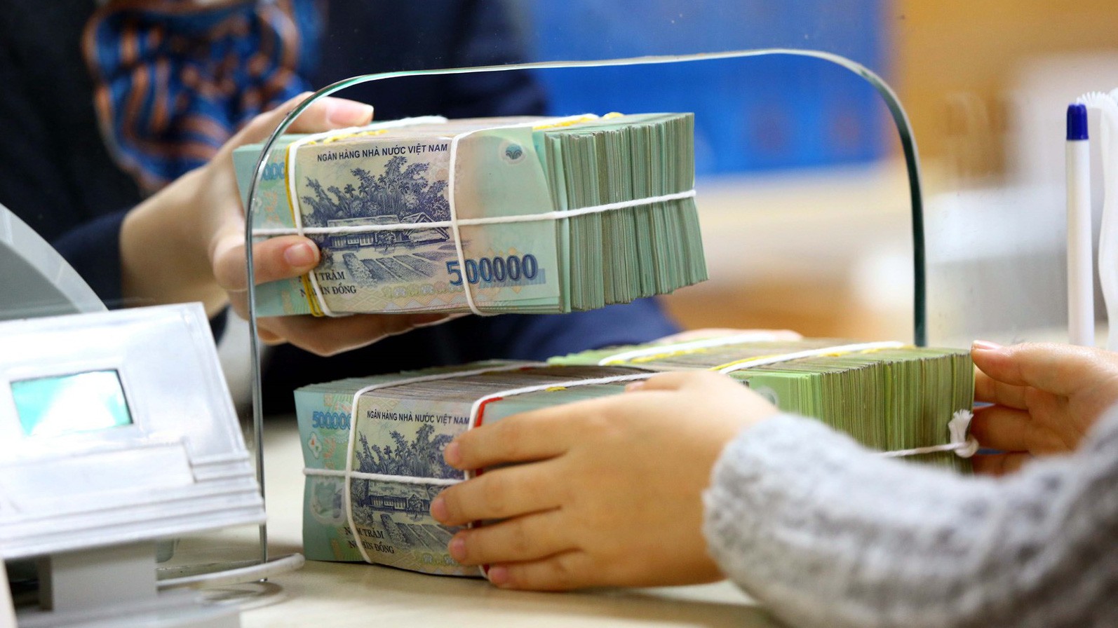 Lũy kế từ 2012 đến cuối tháng 9/2017, tổng số nợ xấu được xử lý đạt 685,3 nghìn tỷ đồng, đưa nợ xấu nội bảng đến cuối tháng 9/2017 còn 158,9 nghìn tỷ đồng, chiếm tỷ lệ 2,34%. 