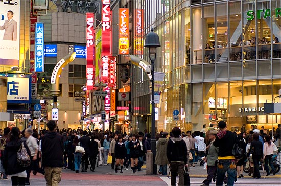 Nhóm cổ phiếu công nghệ chịu ảnh hưởng từ thông tin lợi nhuận sụt giảm của Apple