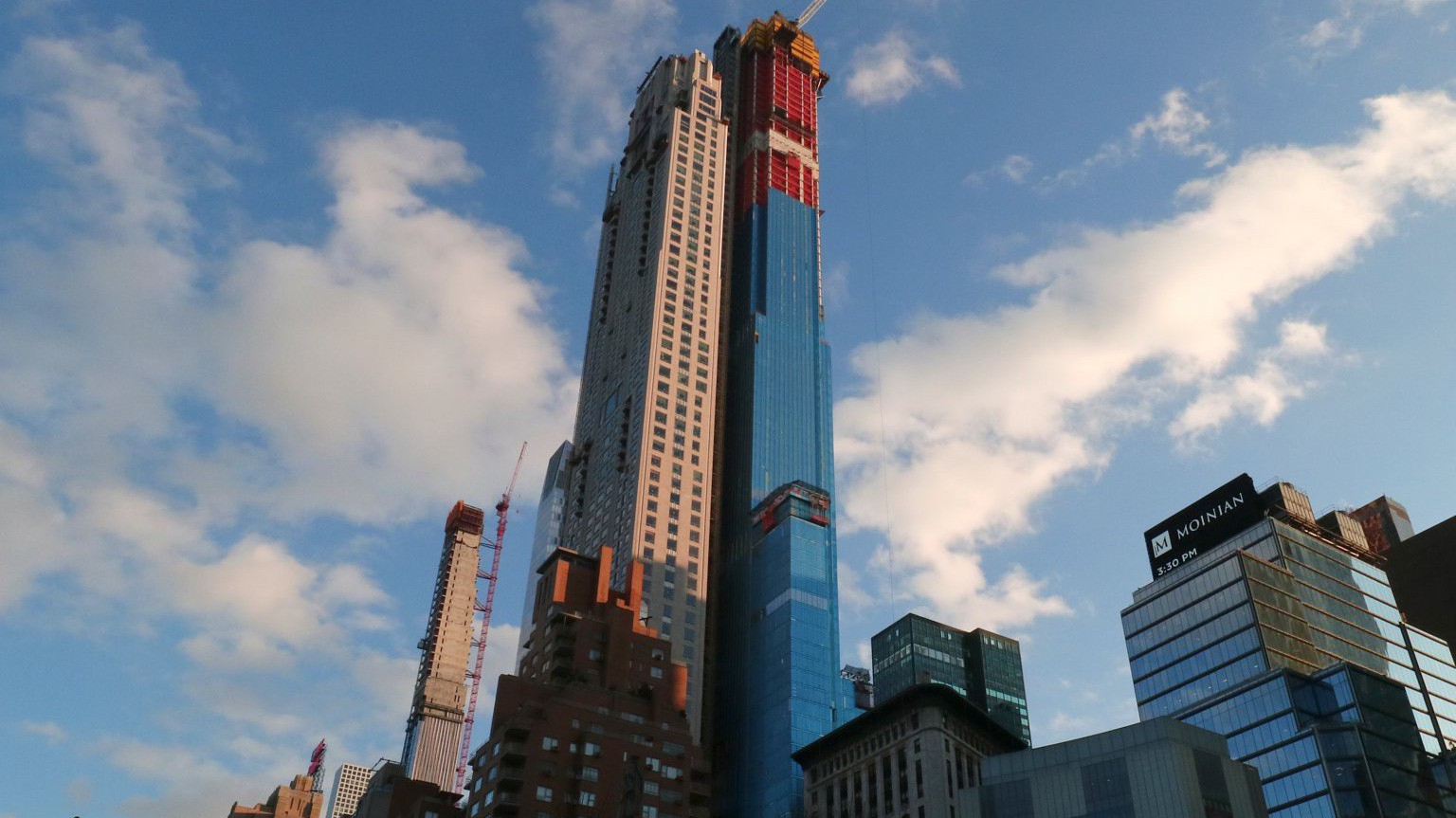 Cao ốc 220 Central Park South, New York - Ảnh: Getty Images.