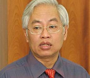 "Tháng bảy này Đông Á sẽ bổ sung một số vị trí mới để chuẩn bị cho sự kế thừa".
