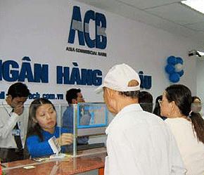 Liệu nhà đầu tư nước ngoài có "ngây thơ" khi mua cổ phiếu ACB giá lên tới 200.000 đồng hay chào mua giá 230.000 đồng?