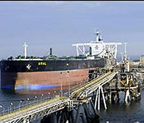 Iran đã đưa ra cảnh báo rằng nước này sẽ ngừng xuất khẩu dầu nếu nước này bị tấn công.