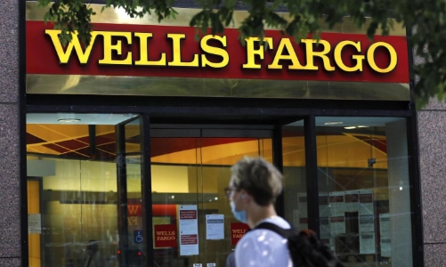 Ngân hàng Mỹ sa thải hơn 100 nhân viên vì trục lợi tiền trợ cấp Covid-19