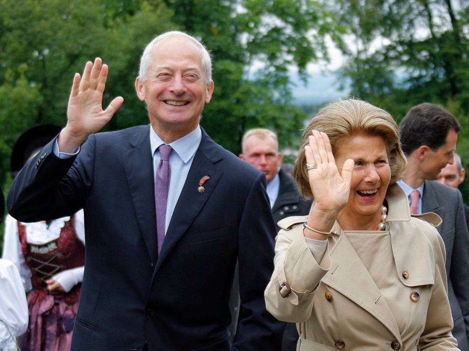 10 thành viên hoàng gia giàu nhất thế giới - Ảnh 6.