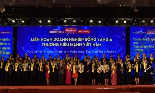 “Lấy thị trường làm định hướng, lấy người tiêu dùng làm trọng tâm”, 
Midea một lần nữa khẳng định sẽ tiếp tục kiên trì giữ vững thương hiệu. 