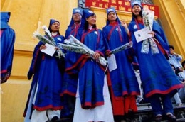 Ngoài hai chương trình đào tạo thạc sỹ, Khoa Quốc tế còn hợp tác với Đại học Nantes tổ chức đào tạo chương trình cử nhân bác sỹ nha khoa, chuẩn bị triển khai chương trình thạc sỹ “Tài chính và tiếp vận biển quốc tế” tại Đại học Hàng hải Việt Nam - Ảnh minh họa.