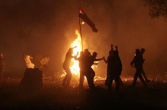 Các cuộc bạo động chết người vẫn leo thang ở Ai Cập - Ảnh: Getty.