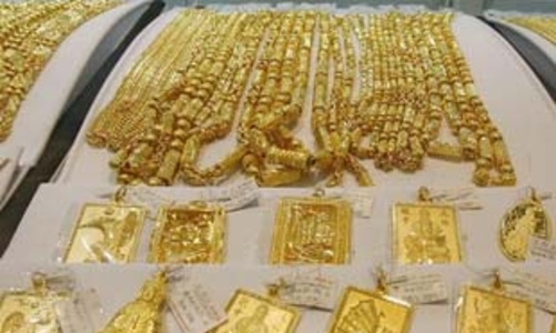 Vàng lại trượt giá, giao dịch cầm chừng