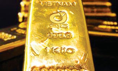 Giá vàng “bốc hơi” thêm 250.000 đồng/lượng