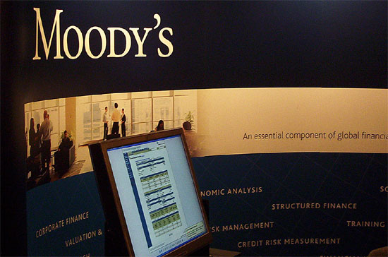 Theo Moody's, những mất cân đối của nền kinh tế Việt Nam đang đặt ra rủi ro đối với chất lượng tài sản của các ngân hàng.