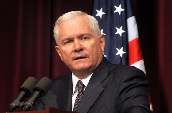 Năm 2006, ông Robert Gates đã thăm Trung Quốc trên cương vị Bộ trưởng Quốc phòng Mỹ.