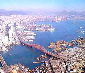 Cảng Busan, Hàn Quốc.