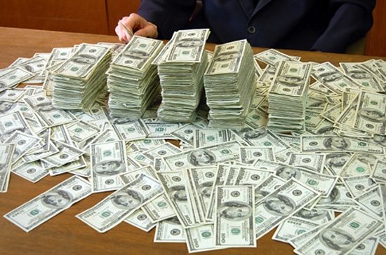 Để có được một cơ ngơi vững chãi như ngày nay, nhiều CEO đã phải làm lụng vất vả - Ảnh: CNBC.