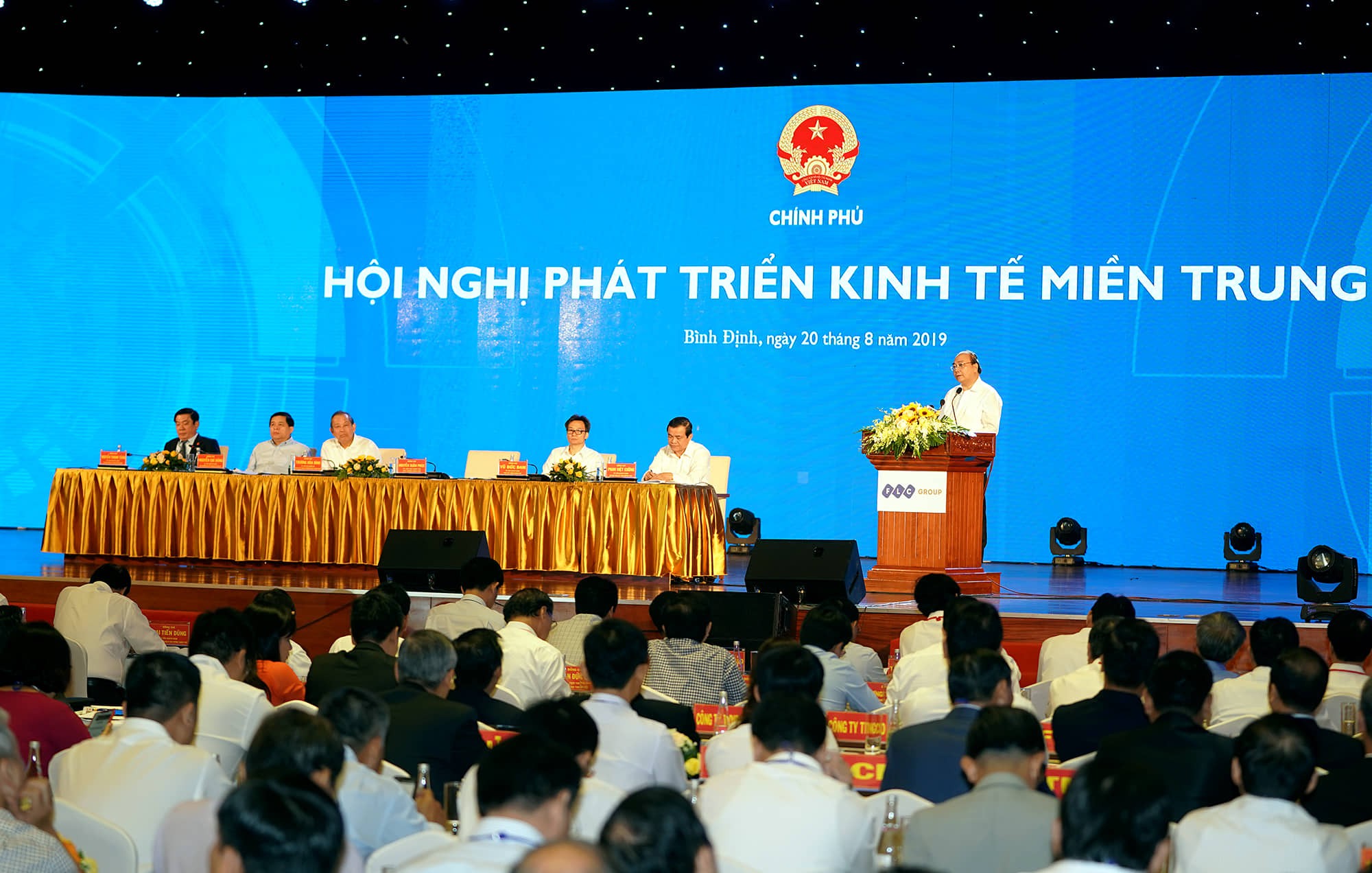 Thủ tướng: Miền Trung cần tránh mâu thuẫn trong lựa chọn ưu tiên chiến lược kinh tế  - Ảnh 4.