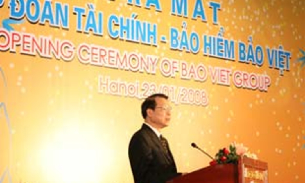 Bộ trưởng Bộ Tài chính Vũ Văn Ninh tại lễ ra mắt Tập đoàn Tài chính - Bảo hiểm Bảo Việt, ngày 23/1/2008.