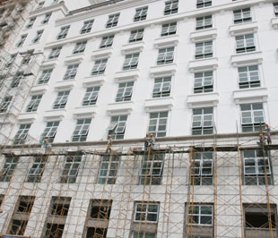 Xây dựng là một ngành chứa đựng nhiều yếu tố rủi ro nhất nên việc hiểu biết để phòng tránh và đối mặt với nó là điều tôi quan trọng.