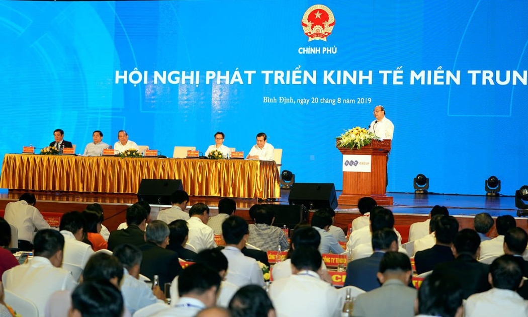 Hội nghị phát triển kinh tế miền Trung diễn ra tại Bình Định ngày 20/8.