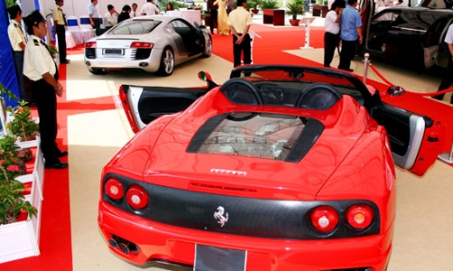 Tăng giá tính thuế ôtô nhập khẩu