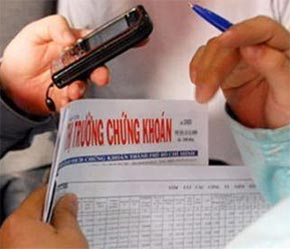 Theo các công ty chứng khoán, nhà đầu tư nước ngoài chỉ nhắm tới những công ty làm ăn hiệu quả, có chiến lược kinh doanh tốt và tính thanh khoản cao - Ảnh: TT.