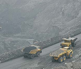 Công ty Than Hà Lầm - TKV sẽ niêm yết 9,3 triệu cổ phiếu phổ thông trên HASTC với mã chứng khoán HLC. 