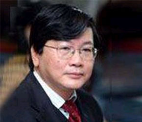 "Lượng khách hàng ngày một tăng cao trong khi đội máy bay chưa được bổ sung, vì vậy để đảm bảo tuyệt đối an toàn bay, chúng tôi không thể ép chuyến hoặc khai thác sai quy trình được".
