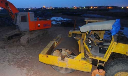 Ai cấp phép đầu tư sân golf trong sân bay?