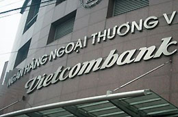 Với phương án nay, sau tăng vốn, Vietcombank sẽ đảm bảo về yêu cầu có tỷ lệ an toàn vốn tối thiểu (CAR) theo quy định mới của Ngân hàng Nhà nước (9%, theo Thông tư 13), khi dự kiến đạt khoảng 10%.