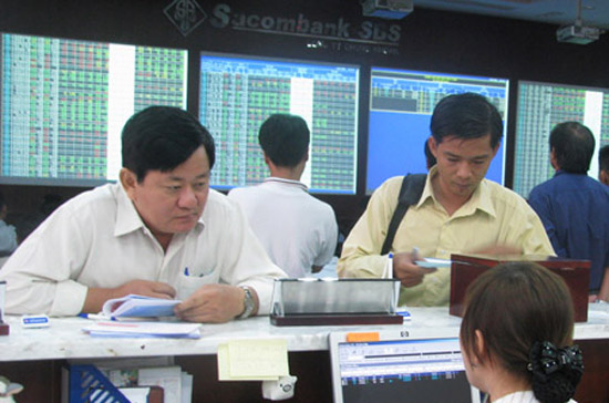 Ngày 17/6, sàn Tp.HCM đã có công văn chấp thuận về nguyên tắc cho Công ty Cổ phần Chứng khoán Ngân hàng Sài Gòn Thương Tín được niêm yết cổ phiếu trên HOSE.