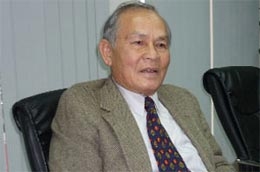 Ông Lê Văn Châu.
