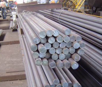 "Nếu như các dự án nhà máy liên hợp luyện kim lớn nêu trên trở thành hiện thực thì sau 5 hay 7 năm nữa, ngành công nghiệp thép Việt Nam sẽ có bước tiến vượt bậc đáng kinh ngạc, với tổng công suất vài chục triệu tấn/năm".
