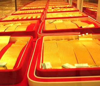 Mốc 1,9 triệu đồng/chỉ đã không còn trên thị trường vàng trong nước sáng nay.