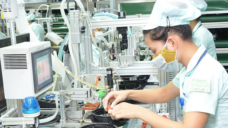 Dự báo tới năm 2025, tỷ lệ doanh nghiệp ứng dụng đám mây hóa đạt 85%, làn sóng trí thông minh sẽ lan tới mọi ngành nghề.