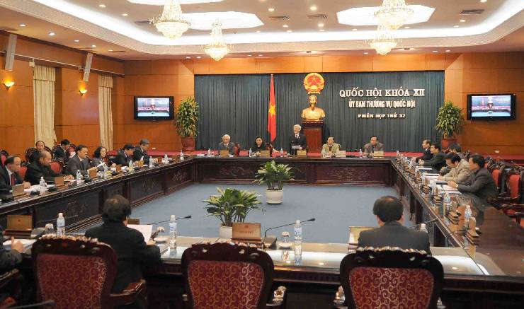 Ủy ban Thường vụ Quốc hội cho ý kiến về phương án phân bổ chương trình mục tiêu Quốc gia năm 2011.