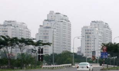 Việt kiều sở hữu nhà tại Việt Nam: Không nên “mở” trước, “thắt” sau